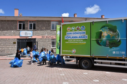 Kayseri Kocasinan okullarda çevre bilincini aşılıyor