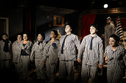 Kocaeli'de İzmit’in yeni sanat sahnesi açıldı