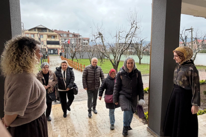 Saygınlar Gölcük'te kapılarını araladı